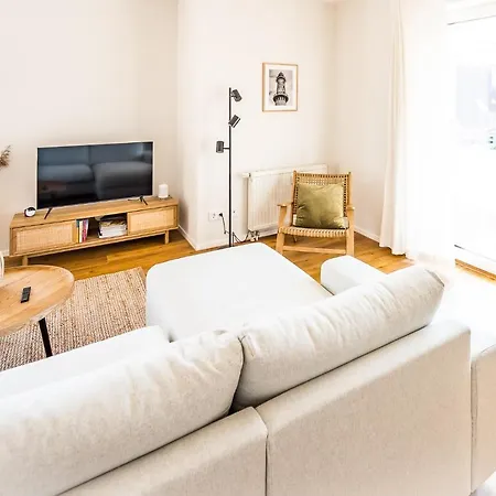 Daire Wunderschoene Mit Feldblick Und Balkon, Mit Kostenlosem Wlan Und Strandfahrrad, Haustiere Erlaubt