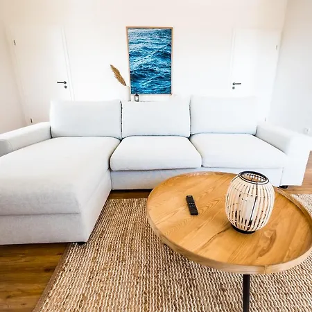 Wunderschoene Mit Feldblick Und Balkon, Mit Kostenlosem Wlan Und Strandfahrrad, Haustiere Erlaubt Daire *