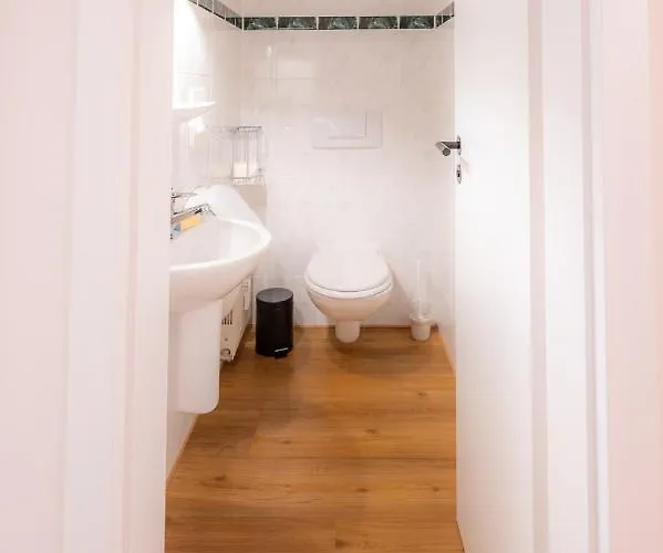 Wunderschoene Mit Feldblick Und Balkon, Mit Kostenlosem Wlan Und Strandfahrrad, Haustiere Erlaubt Börgerende-Rethwisch