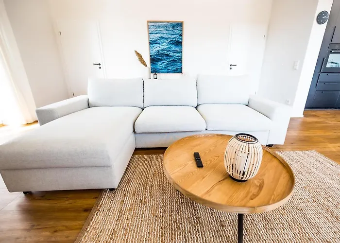 Wunderschoene Mit Feldblick Und Balkon, Mit Kostenlosem Wlan Und Strandfahrrad, Haustiere Erlaubt Lägenhet *